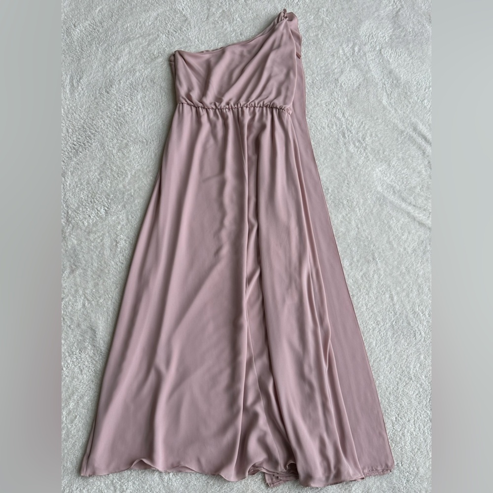 Elegant light Pink one-shoulder dress